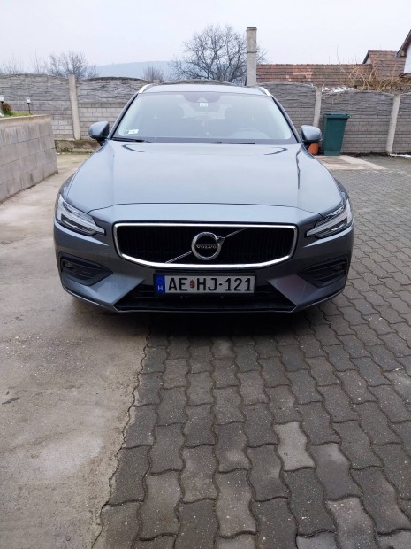 Elad volvo v60 2020. 