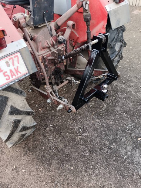 Elad� von�pad ami egyben b�lavilla is. 