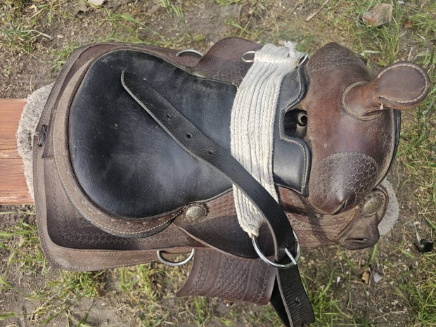 Eladó western nyereg