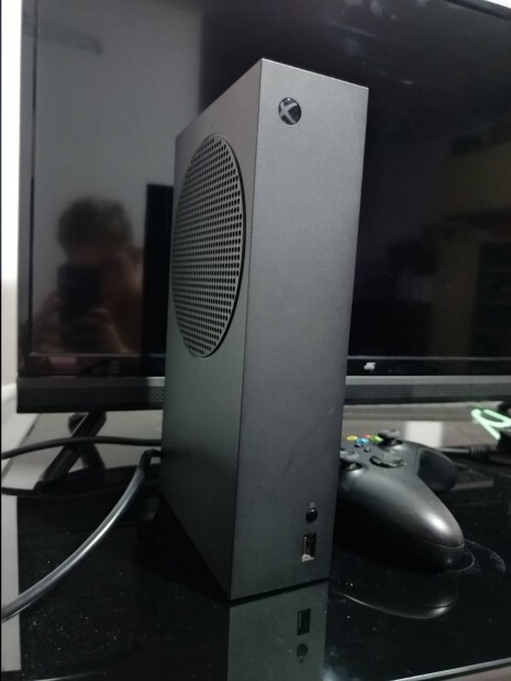 Elad xbox series s 1tb fekete! 