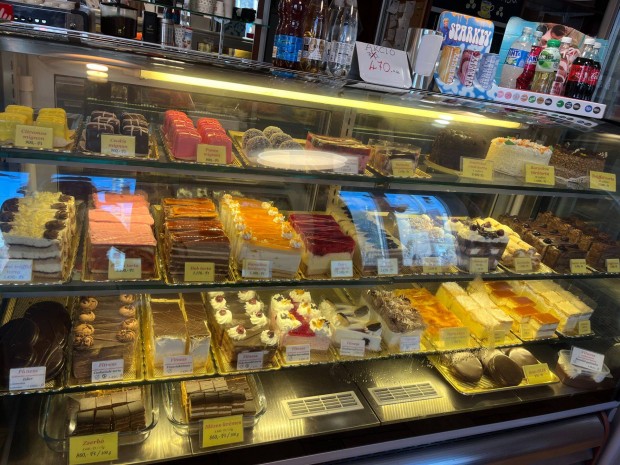 Eladókat felveszünk!