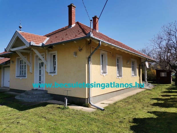 Eladva!!! Keszthely ház. www.becsuletesingatlanos.hu