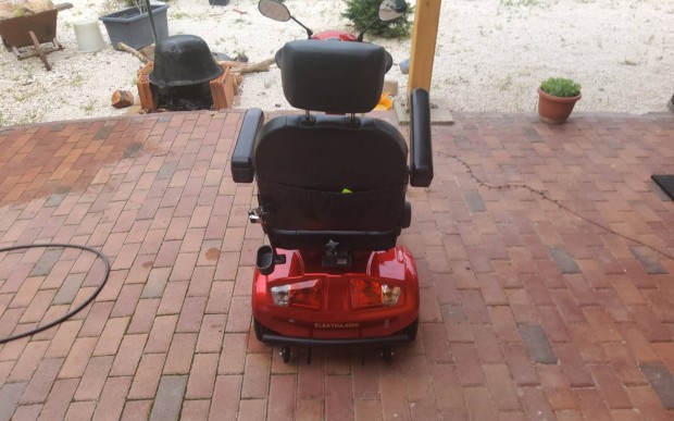 Elaktra 6000 Moped Jrgny