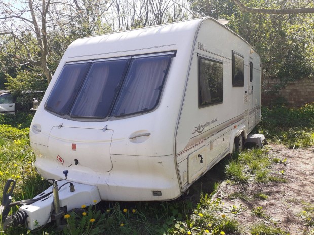 Elddis Családi lakókocsi 4 szemelyes friss vizsgával