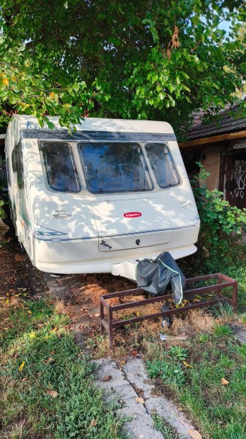 Elddis Vogue Tornado lakkocsi