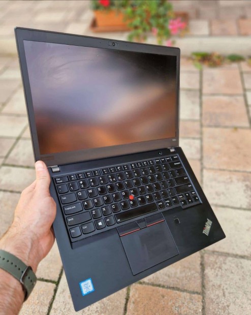 Eld Lenovo Thinkpad T480s 16GB rammal!