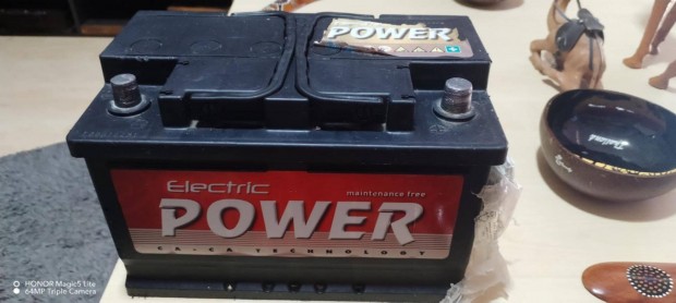 Electric Power 12V 72Ah jobb+ 680A akkumulátor