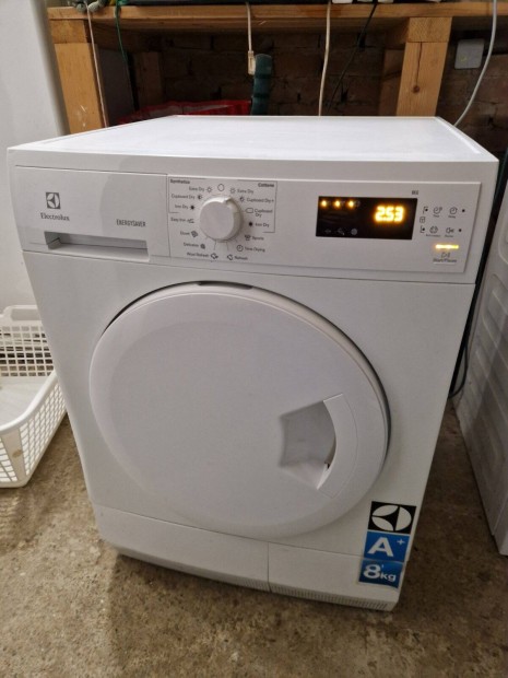 Electrolux 8kg-os hszivattys szritgp110eft6h garancival!!!