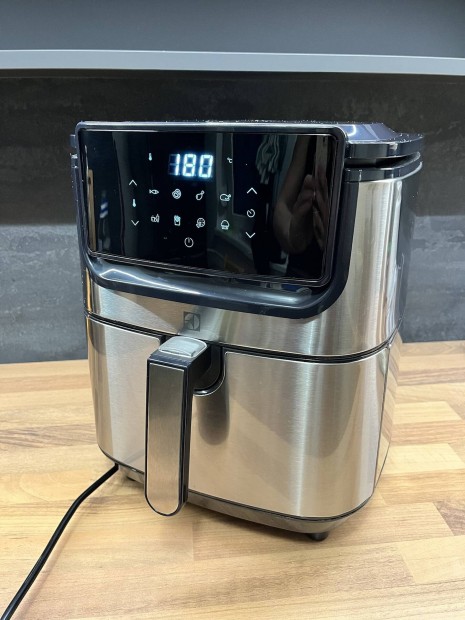 Electrolux Air Fryer Explore 6 