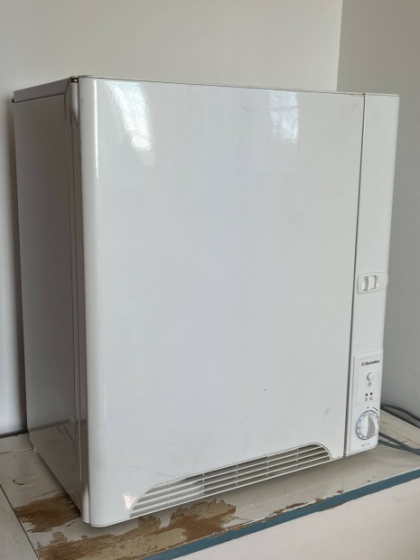 Electrolux EDC 3150 keskeny szárítógép