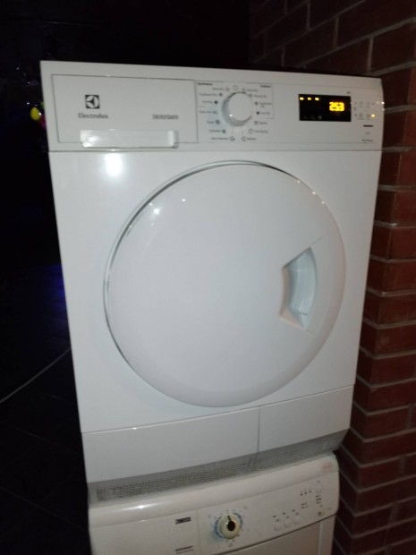 Electrolux EDH3684PDW hszivattys szrtgp 8kg garancival 