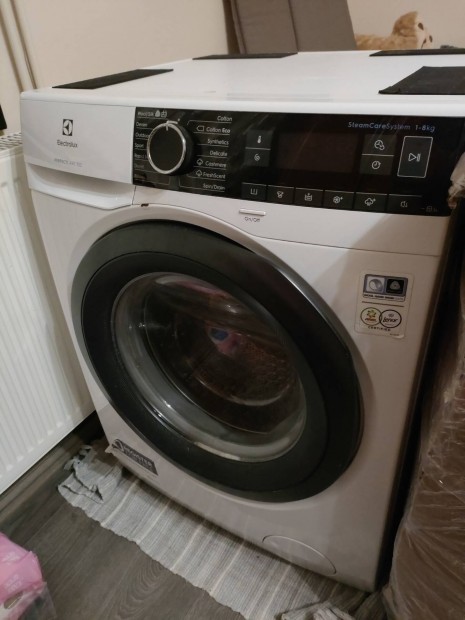 Electrolux EW7F248S elad alkatrsznek 