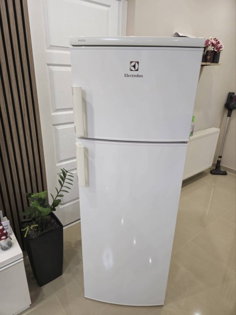 Electrolux Kombinlt Ht,  A+ j llapotban 