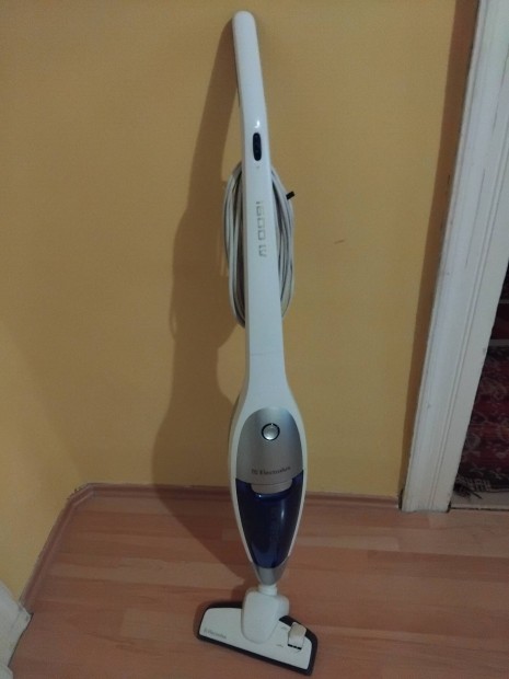 Electrolux Porszv 1600 W. Elad 