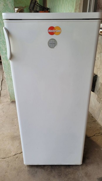 Electrolux htszekrny  236 Literes n leolvaszts