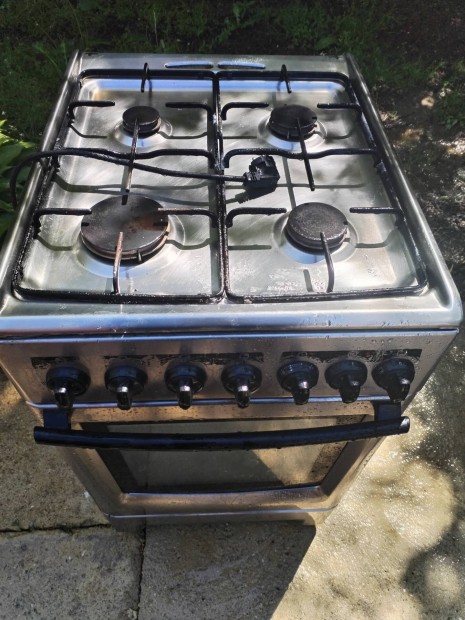 Electrolux inox kombinált gáztűzhely eladó akár szállítással is