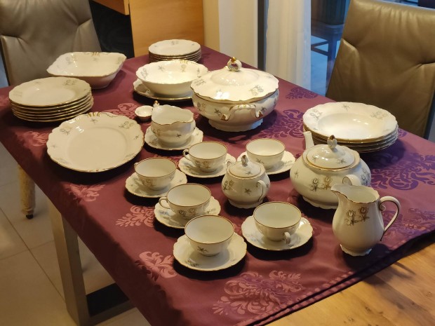 Eleg�ns, komplett porcel�n �t- �s teak�szlet 6 szem�lyes