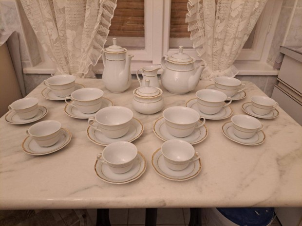 Elegáns csehszlovák kávés- és teáskészlet