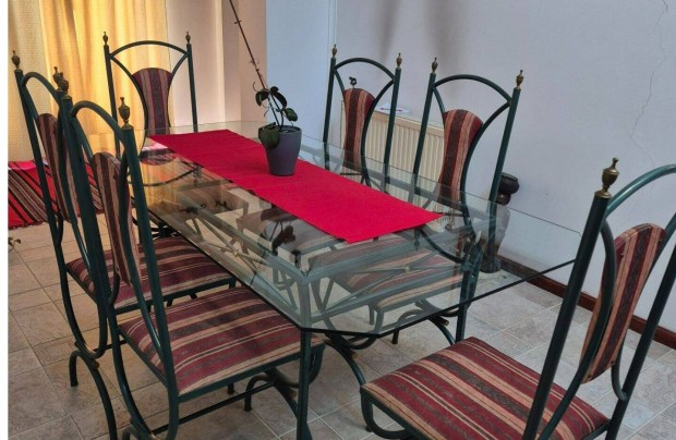 Eleg�ns kov�csoltvas �tkez� garnit�ra