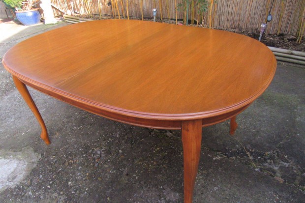 Elegáns minőségi ( Selva ) bővithető étkezőasztal-asztal 160 -240cm sz