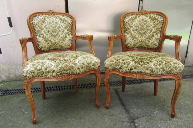 Elegns neobarokk karfs szk-fotel 85 cm magas prban
