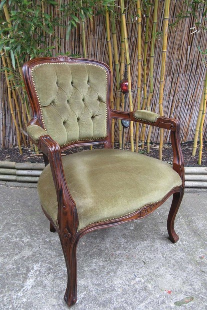 Elegns neobarokk karfs szk-fotel- rasztalszk 90 cm magas
