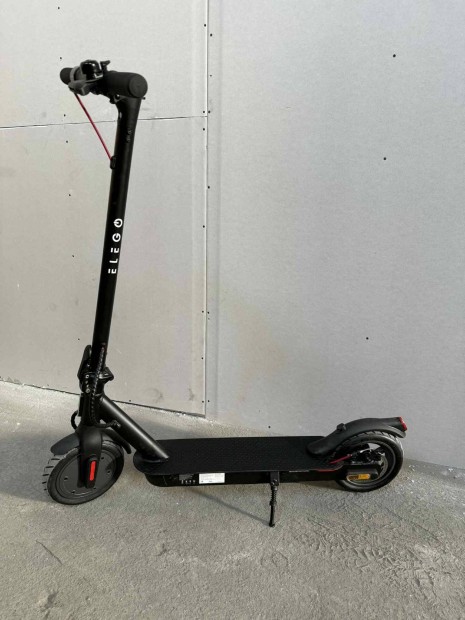 Elego 1.2 elektromos roller szinte j! 99% akkumultor