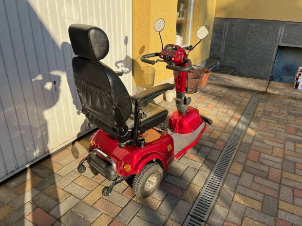 Elektra 6000 elektromos 3 kerekű moped eladó