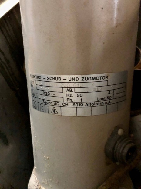 Elektro schub und Zugmotor- elektromos beteggyhoz