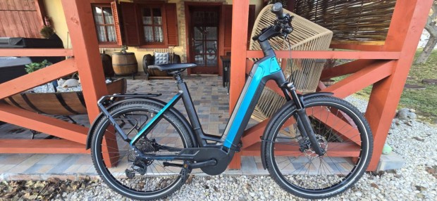 Elektromos Kerkpr Ebike Bergamont Elit Trekking/0-Km/Nagyon Minsgi