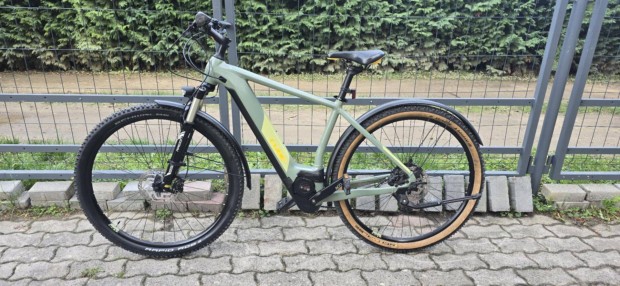 Elektromos Kerkpr Ebike Cube Cross Trekking/29"/625Wh/Bosch Cx4 85Nm