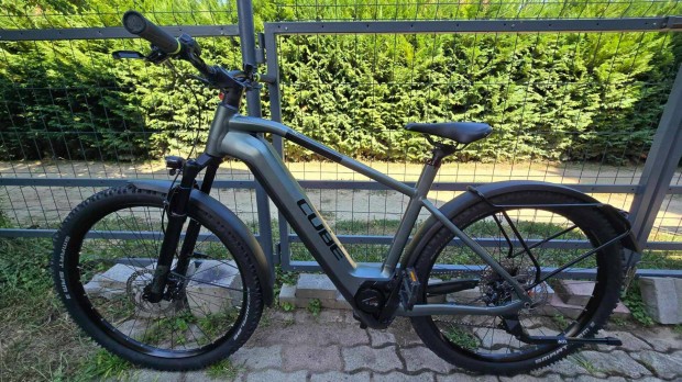 Elektromos Kerkpr Ebike Cube Trekking XL/Smart 85Nm/1761Km/625Wh