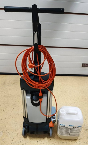 Elektromos Nilfisk padlótisztítógép