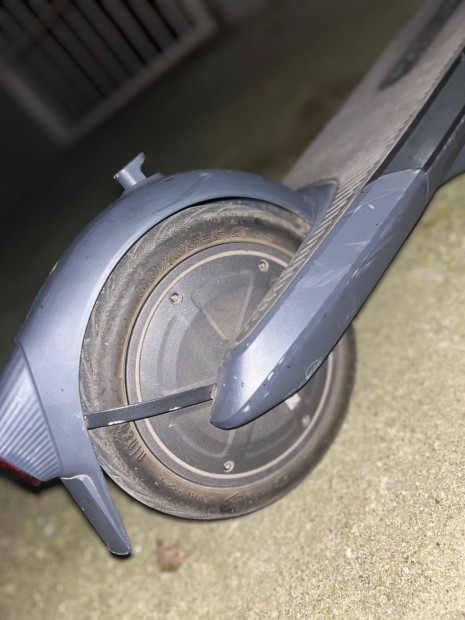 Elektromos Roller