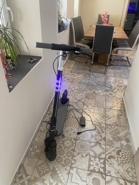 Elektromos Roller