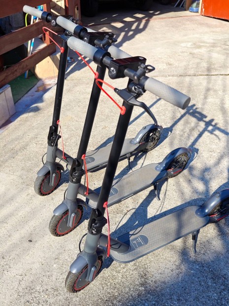 Elektromos Roller Elad�!