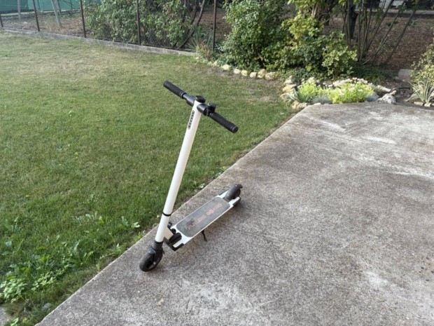 Elektromos Roller (Rossz)