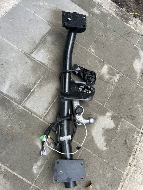 Elektromos Volvo XC60 horog vonhorog 