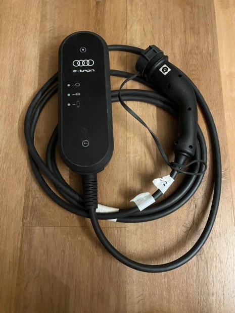 Elektromos autó töltő audi gyári