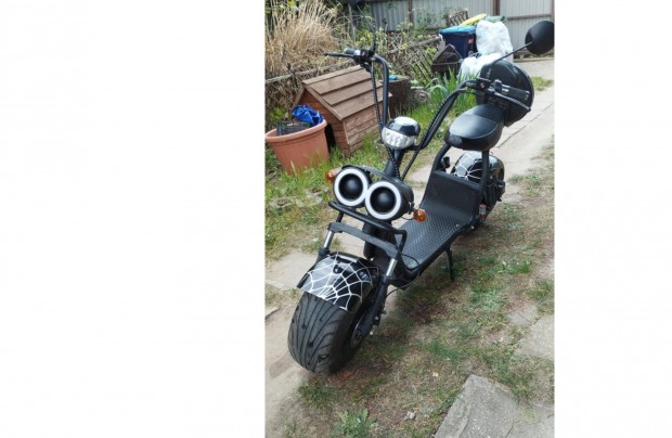 Elektromos chooper, roller, scooter