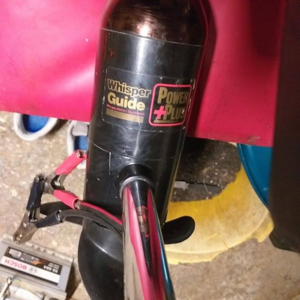 Elektromos cs�nakmotor