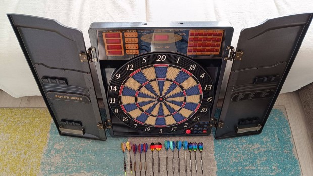 Elektromos darts 26db nyllal