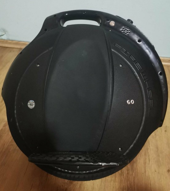 Elektromos egykerek�, hib�s, Firewheel F260 (60V) alkatr�sznek