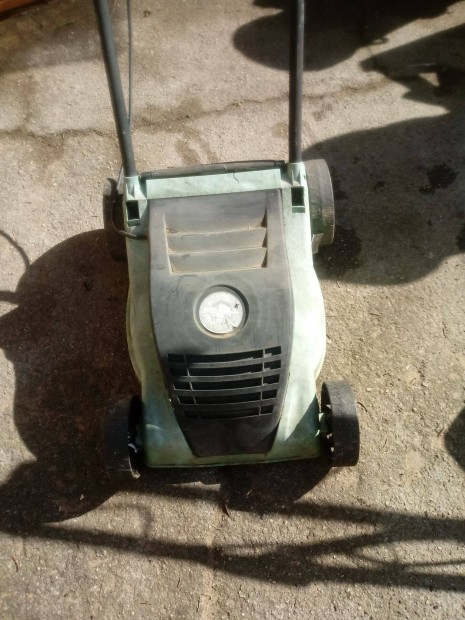 Elektromos fűnyíró fűgyűjtő nélkül