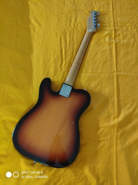 Elektromos gitár Gyulának