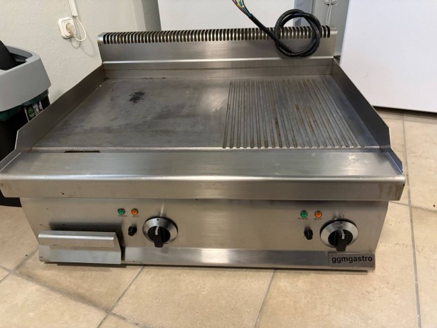 Elektromos grillap ( sima-bordázott ) 1 éves