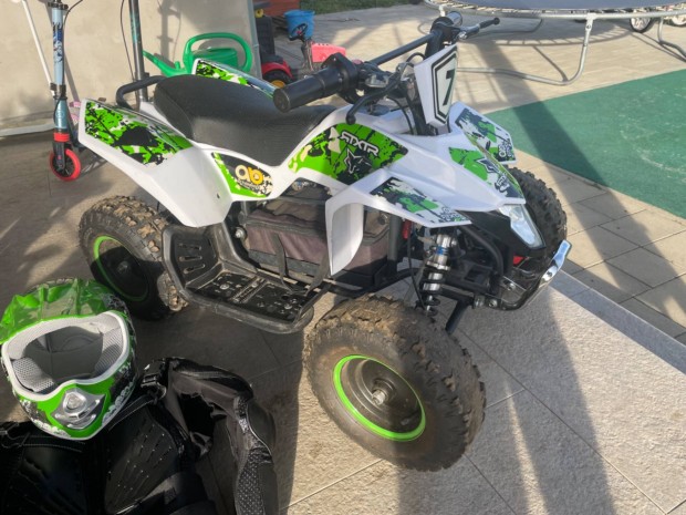 Elektromos gyerek Quad