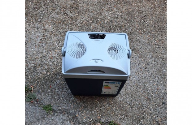 Elektromos hűtőtáska/220v és 12V/ eladó