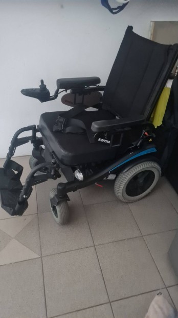Elektromos kerekes szk