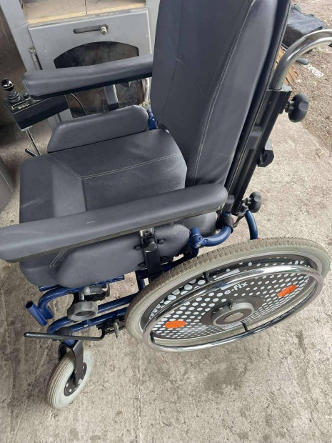 Elektromos kerekesszkek